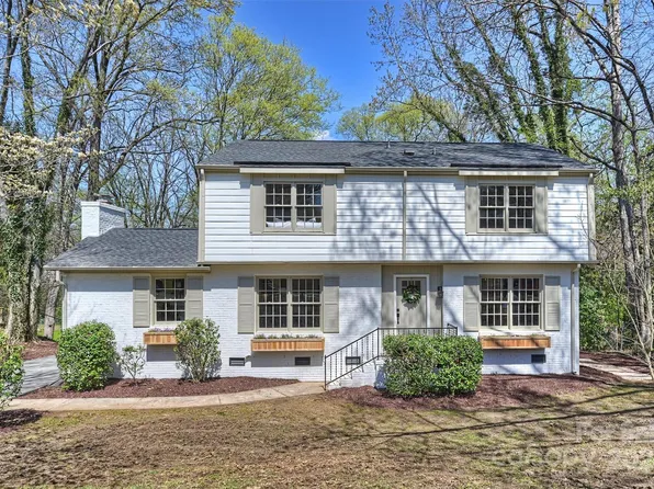 6718 Castlegate Dr, Charlotte, NC 28226