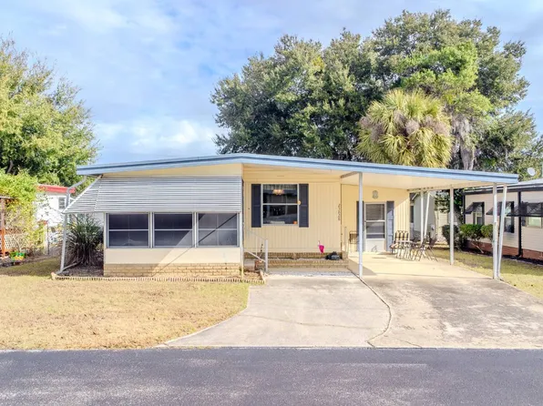 25828 Hacienda Dr, Leesburg, FL 34748