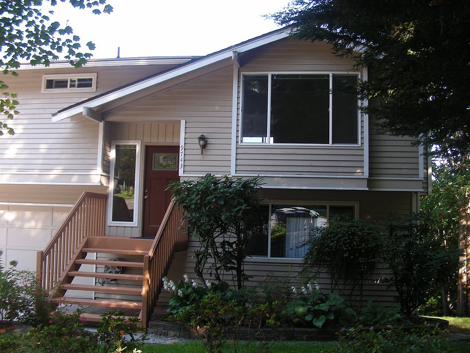 1st image of 9743 NE 138th Pl