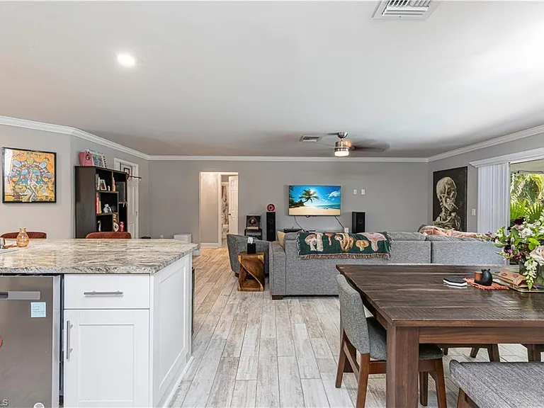 117 Big Springs Dr — Photo 19