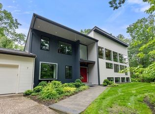 7 Spruce Hill Rd, Weston, MA 02493