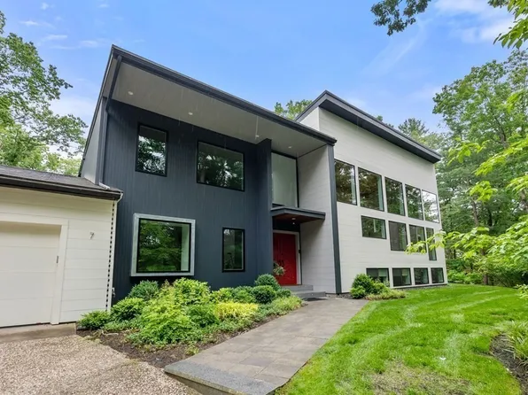 7 Spruce Hill Rd, Weston, MA 02493