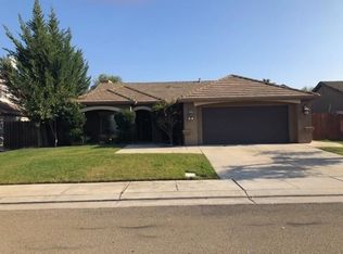 86 Hawthorne Ln, Lodi, CA