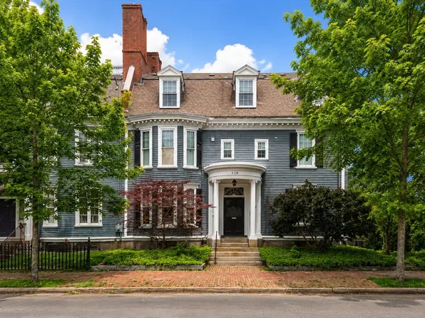 110 High St Unit 3, Newburyport, MA 01950