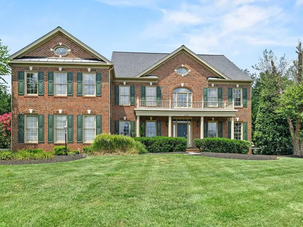 14494 Chamberry Cir, Haymarket, VA 20169