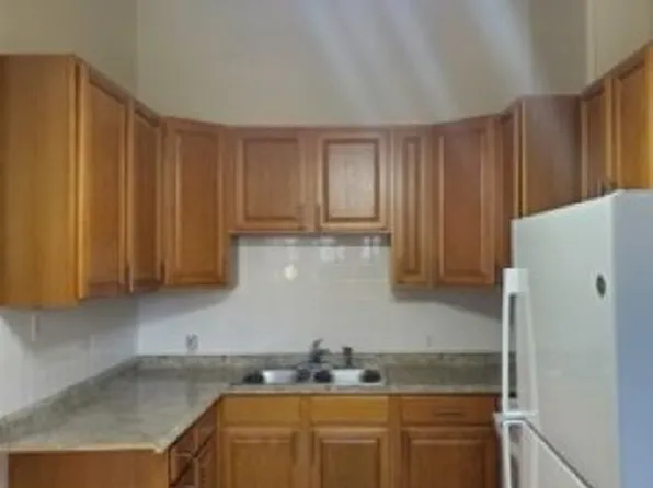 99 W Commerce St APT 1, Bridgeton, NJ 08302