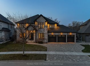 581 Manor Ridge Cres, Waterloo, ON