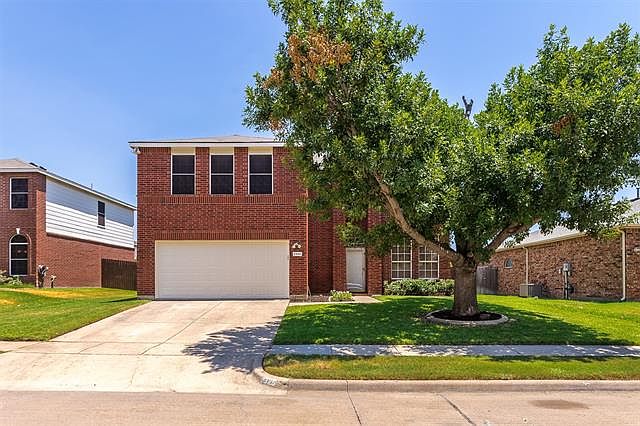 1st image of 2325 Basswood Dr