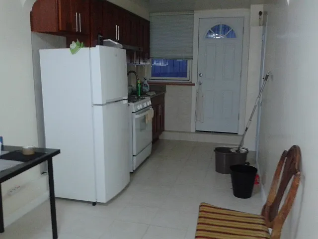 2070 E 29th St #1 — Photo 4