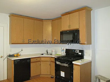75 Allison St #75