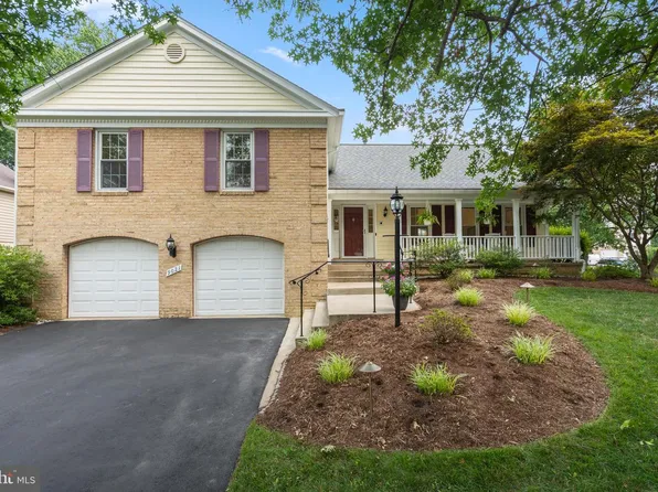 9021 Parliament Dr, Burke, VA 22015