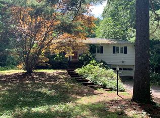 390 Caswell St, Taunton, MA 02780