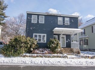 30 Rhodora St, Lowell, MA 01851