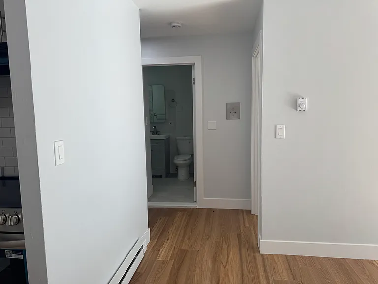 79 Arlington St #20 — Photo 22