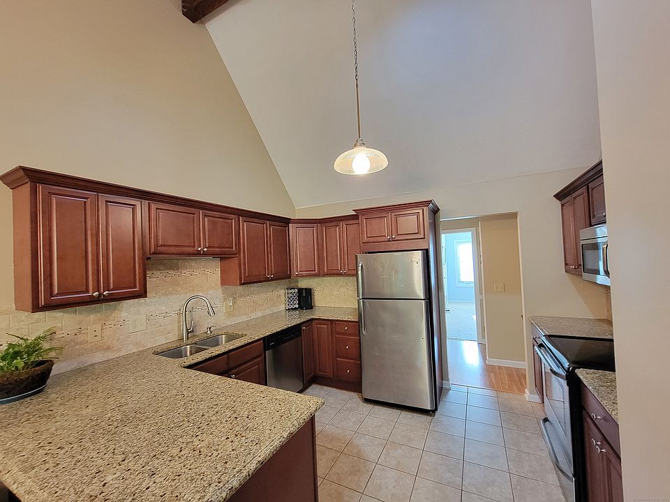 Spring Lake Village 85 Clearview Ct Southington CT Zillow