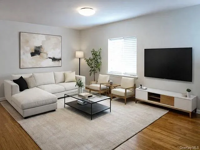 2826 Philip Ave — Photo 3