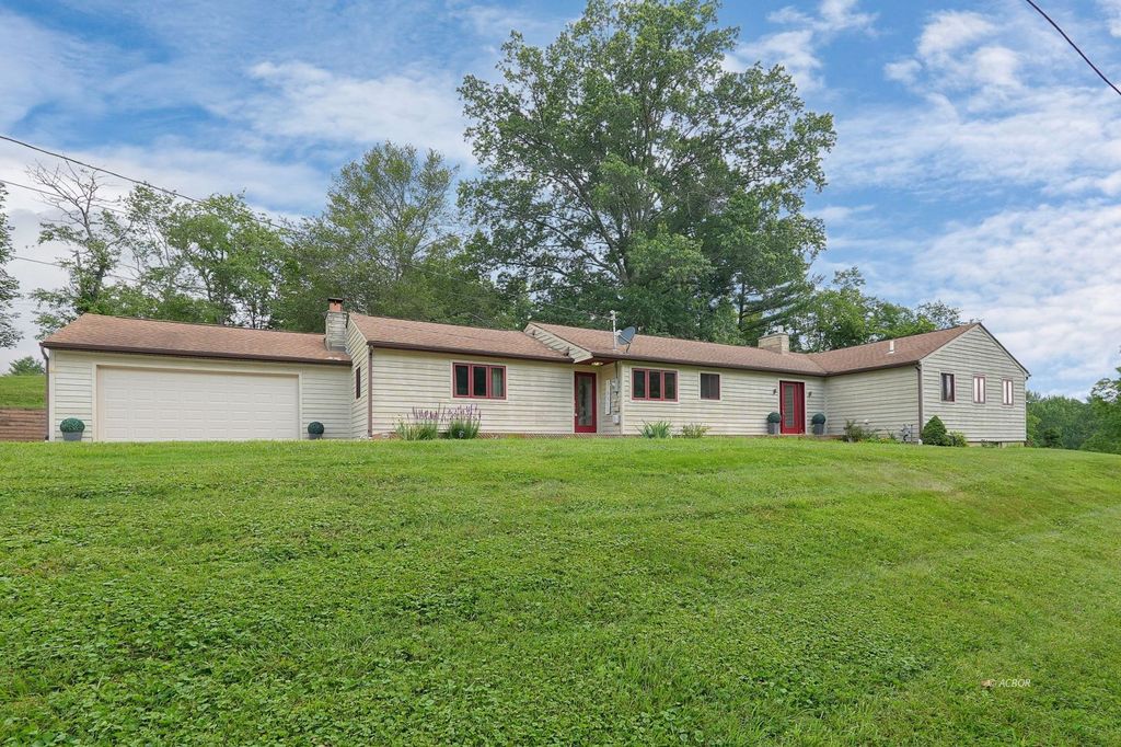 Real estate listing image