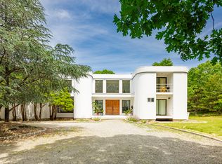 (Undisclosed Address), Water Mill, NY 11976