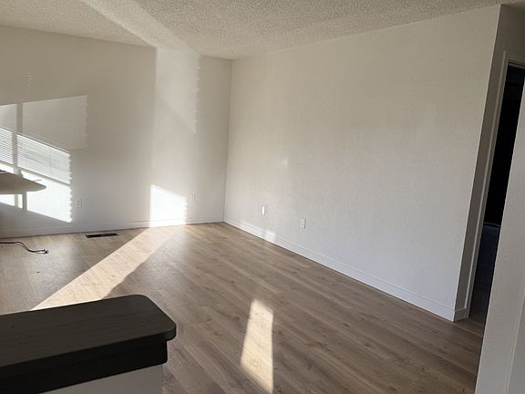 3rd image of 1429 Mission St #2