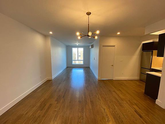 2nd image of 553 Gates Ave #4R