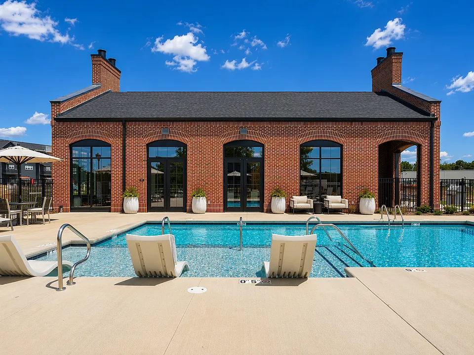 Sablewood apartments community photo