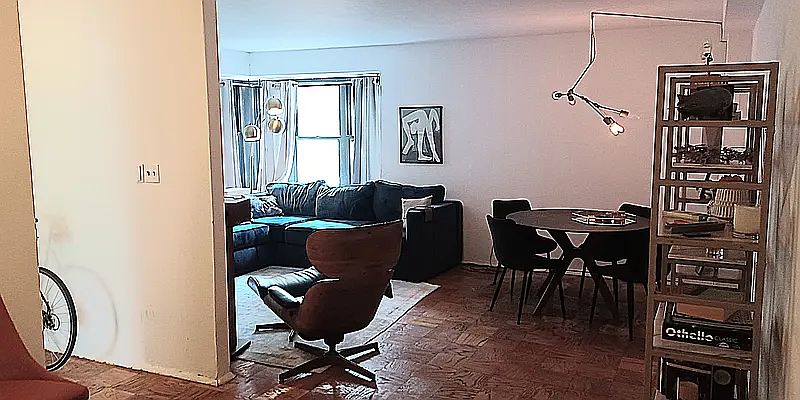1st image of 210 E Broadway APT 306