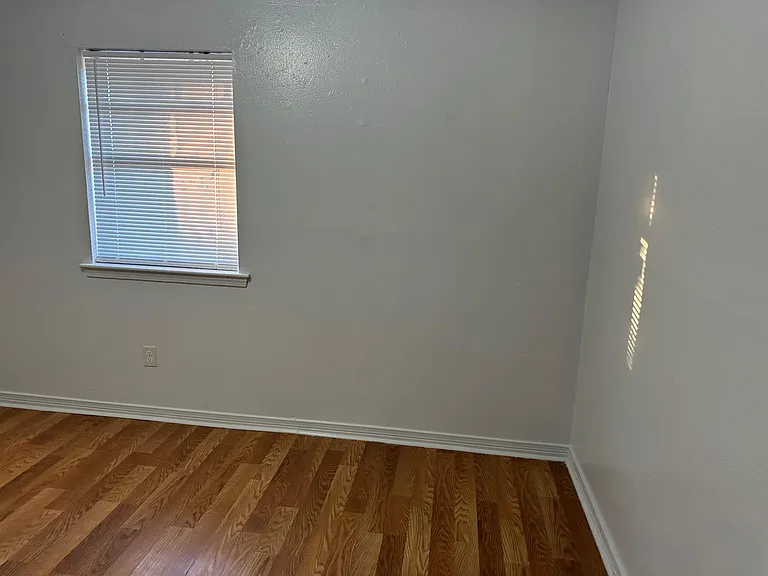 1013 Tallow Tree Ln #14 — Photo 12