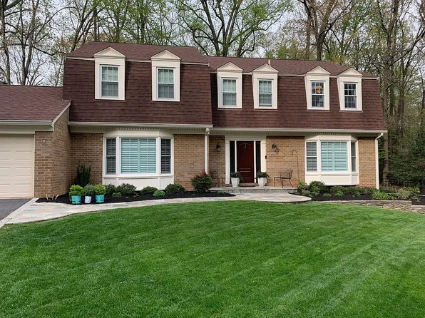 11800 Grey Birch Pl, Reston, VA 20191