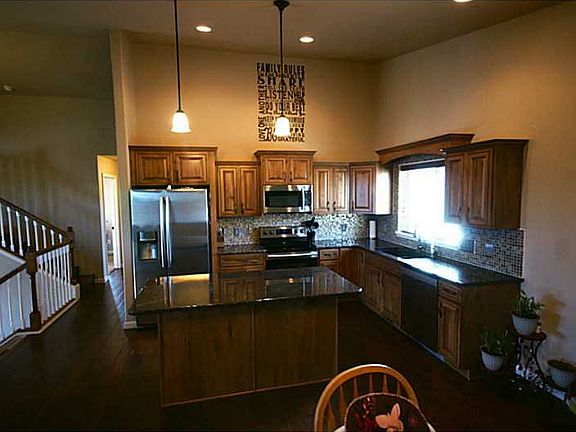 3rd image of 3420 San Marino Dr
