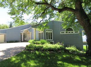 4487 Plummers Point Rd, Oshkosh, WI 54904