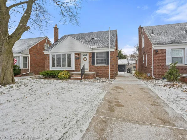 3601 Mayfair St, Dearborn, MI 48124