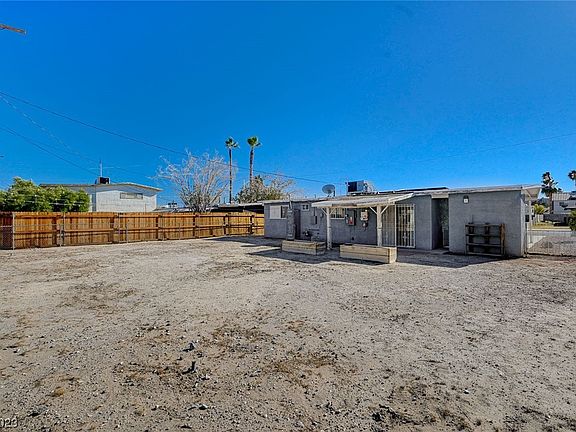 4th image of 1228 W Van Buren Ave