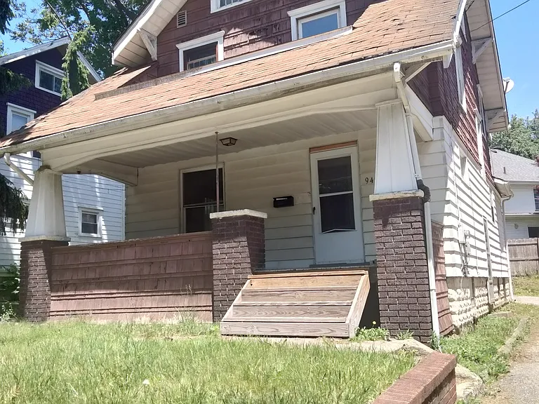 949 W Exchange St — Photo 1