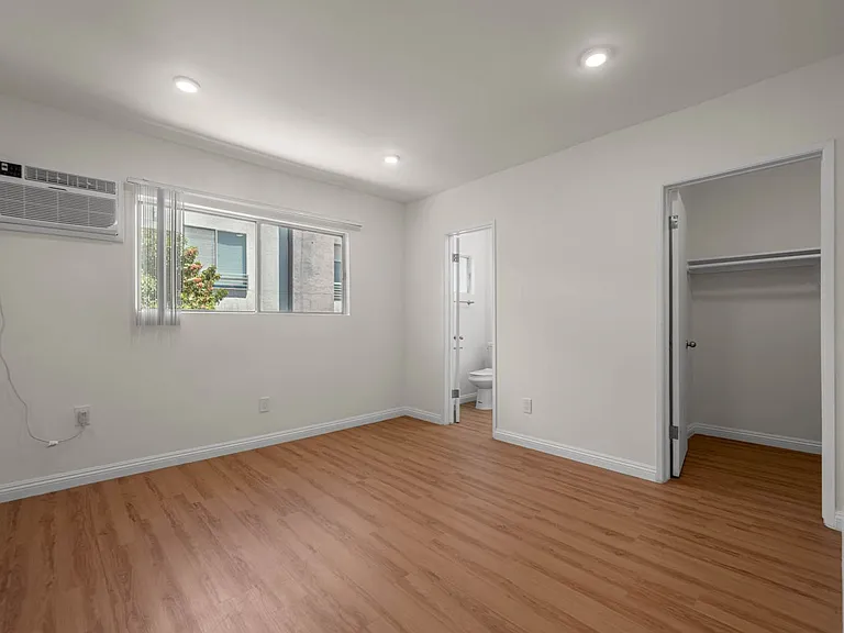 Yar5130 — Photo 12