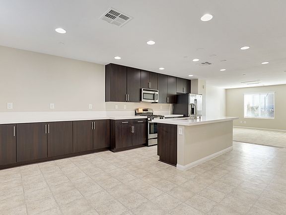 4th image of 9050 W Tropicana Ave Unit 1006