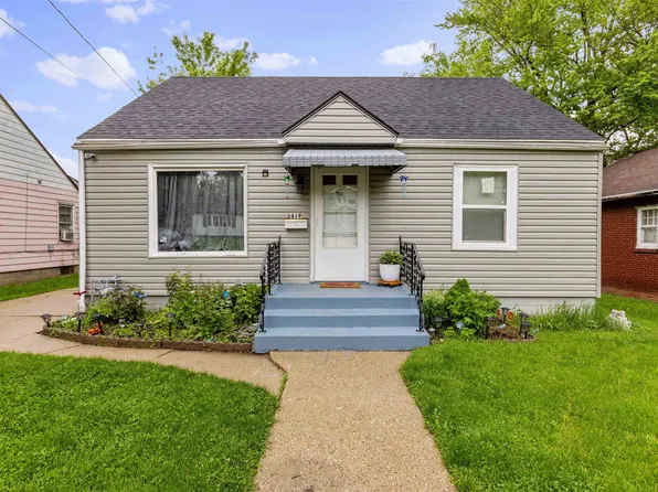 2419 School St, Rockford, IL 61101