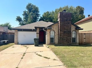 2413 Cherry Ln, Midwest City, OK 73130