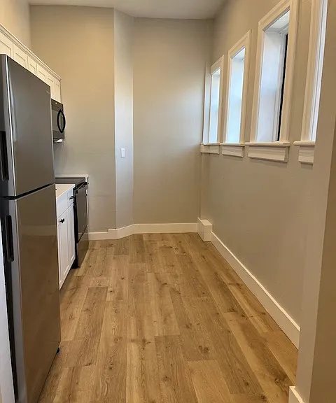 101 W B St #203 — Photo 8