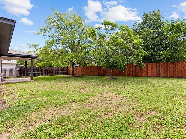 112 James Lin Cir — Photo 23