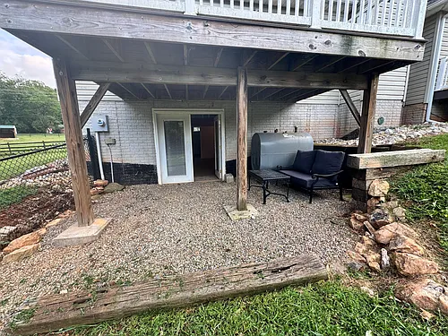 1491 Boxwood Farm Rd Photo 1