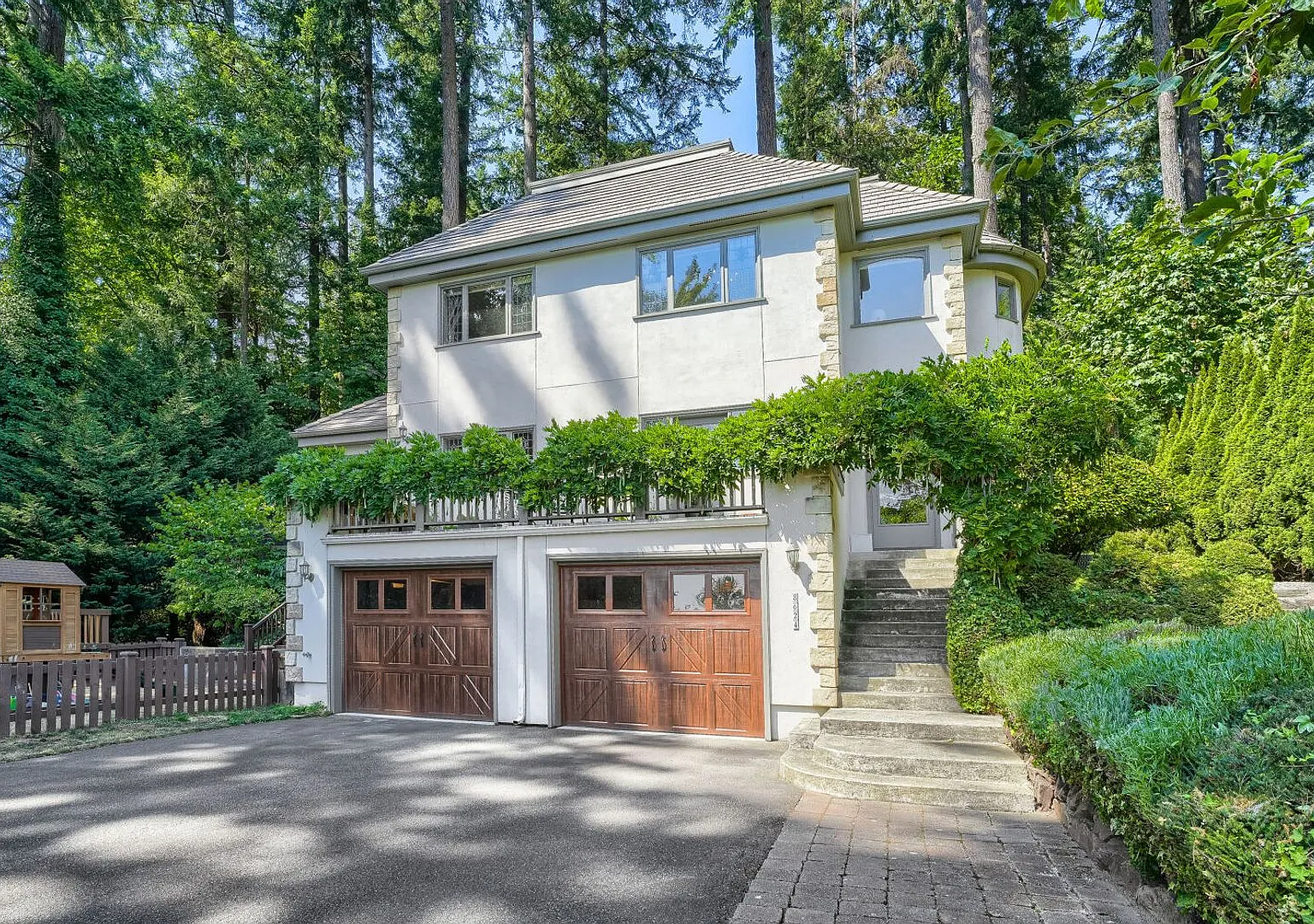 Elegant French Country Home with Lake Washington & Mount Rainier Views — Photo 1