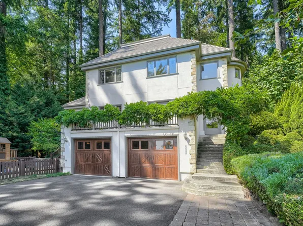 8624 NE Juanita Dr, Kirkland, WA 98034