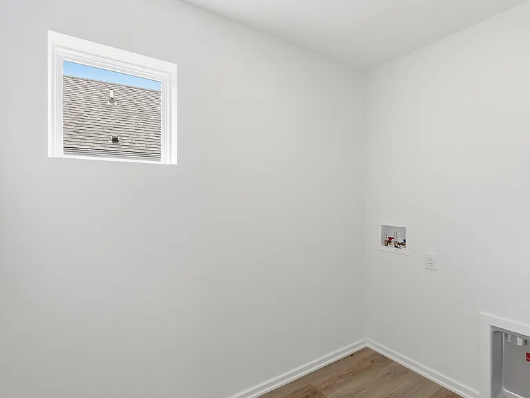 8724 SW Edgewater Dr — Photo 17