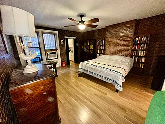 Rented by Ready Group