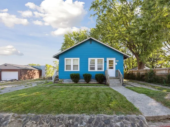 1115 Knapp Ave, Flint, MI 48503