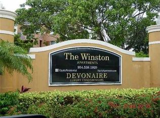 11155 SW 5th Pl APT 304, Pembroke Pines, FL 33025
