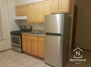 22-65 43rd St #1F, Astoria, NY 11105