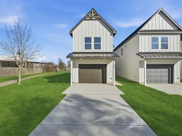 530 N 4th St, La Porte, TX 77571