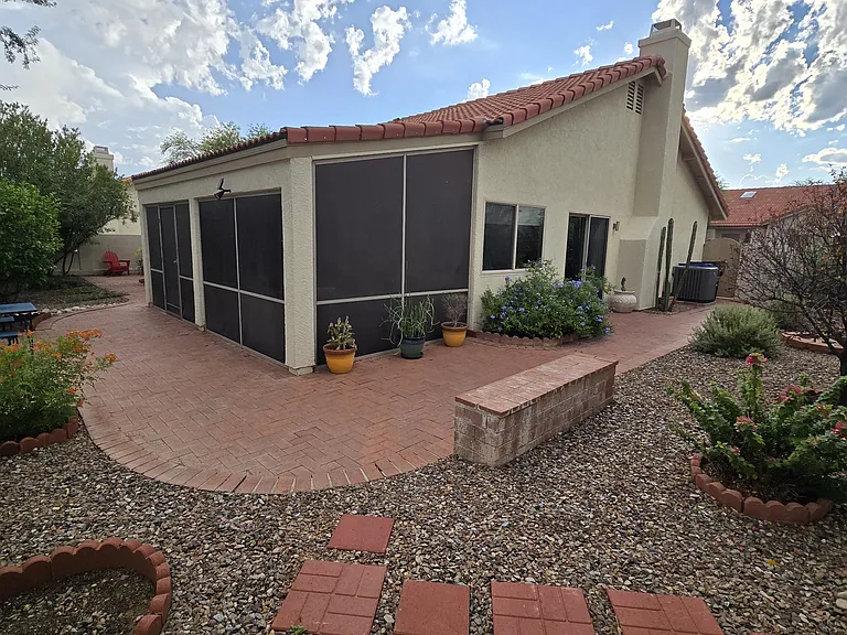5550 N Waterfield Dr — Photo 14