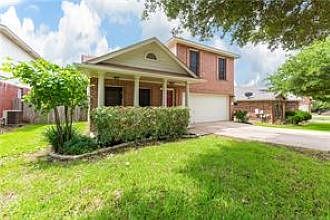 2nd image of 805 Chiselpoint Cv